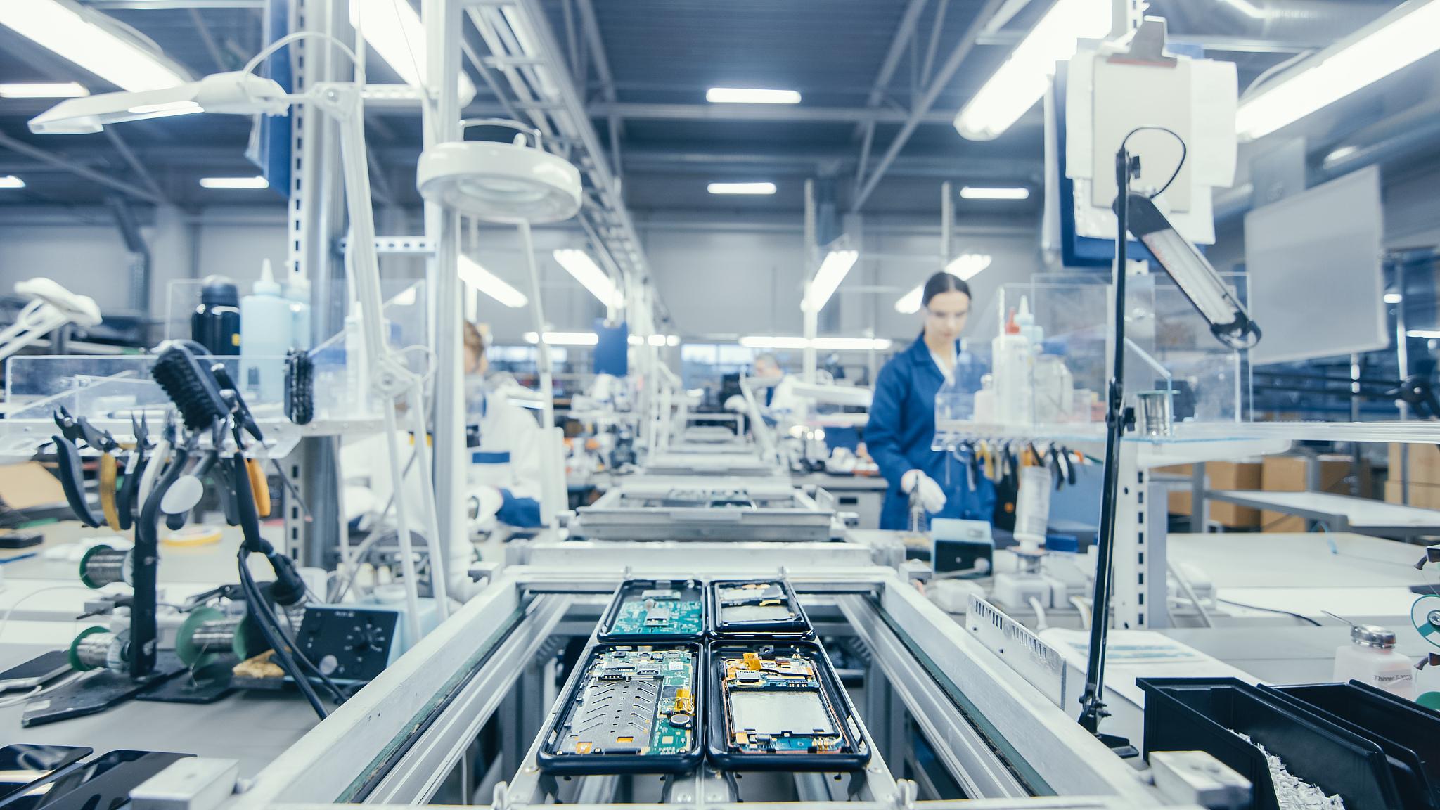 電子凈化車間的圖片 電子凈化車間的圖片